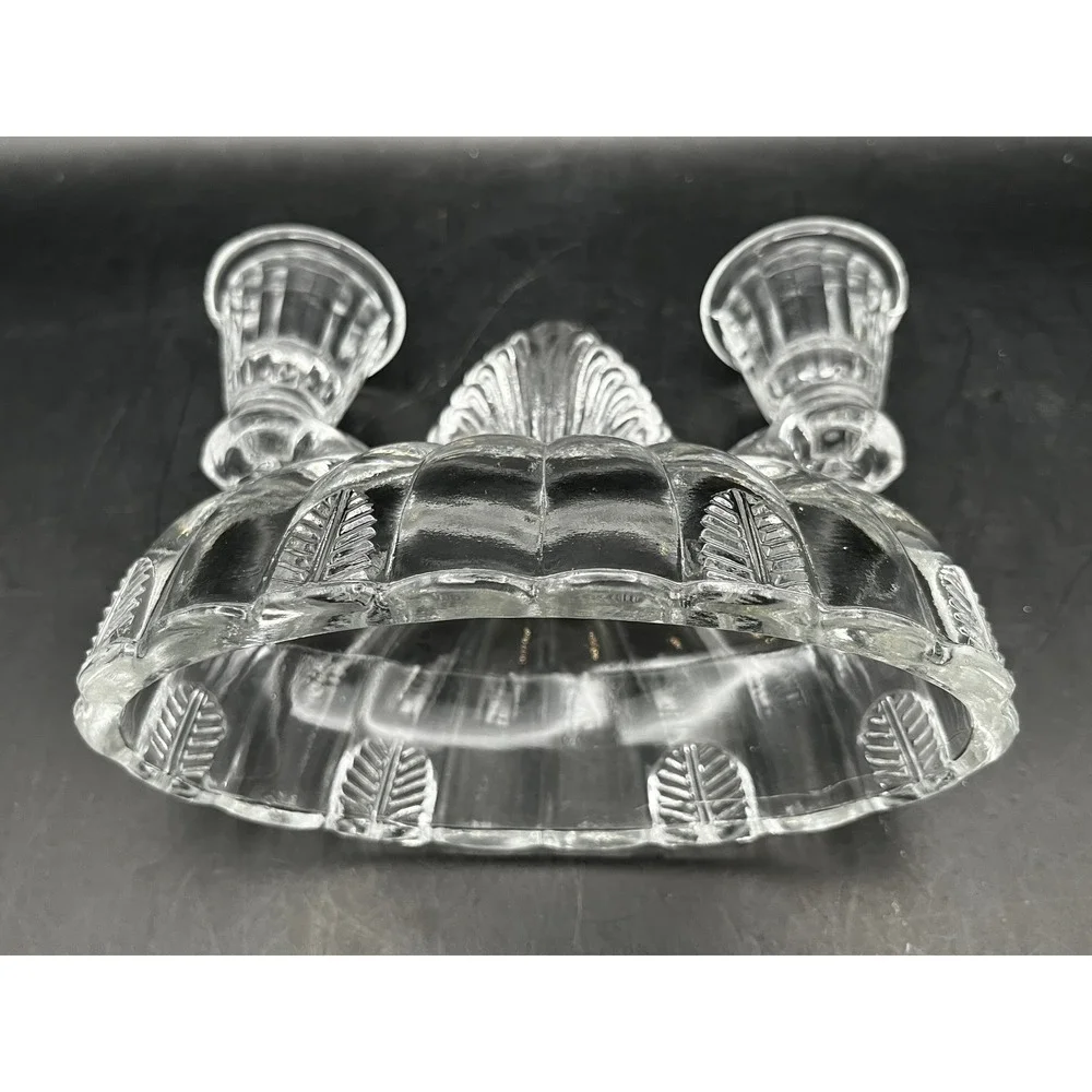Vtg Set of 2 LE Smith Glass Clam Shell Dbl‎ Candlestick Holder 4.25